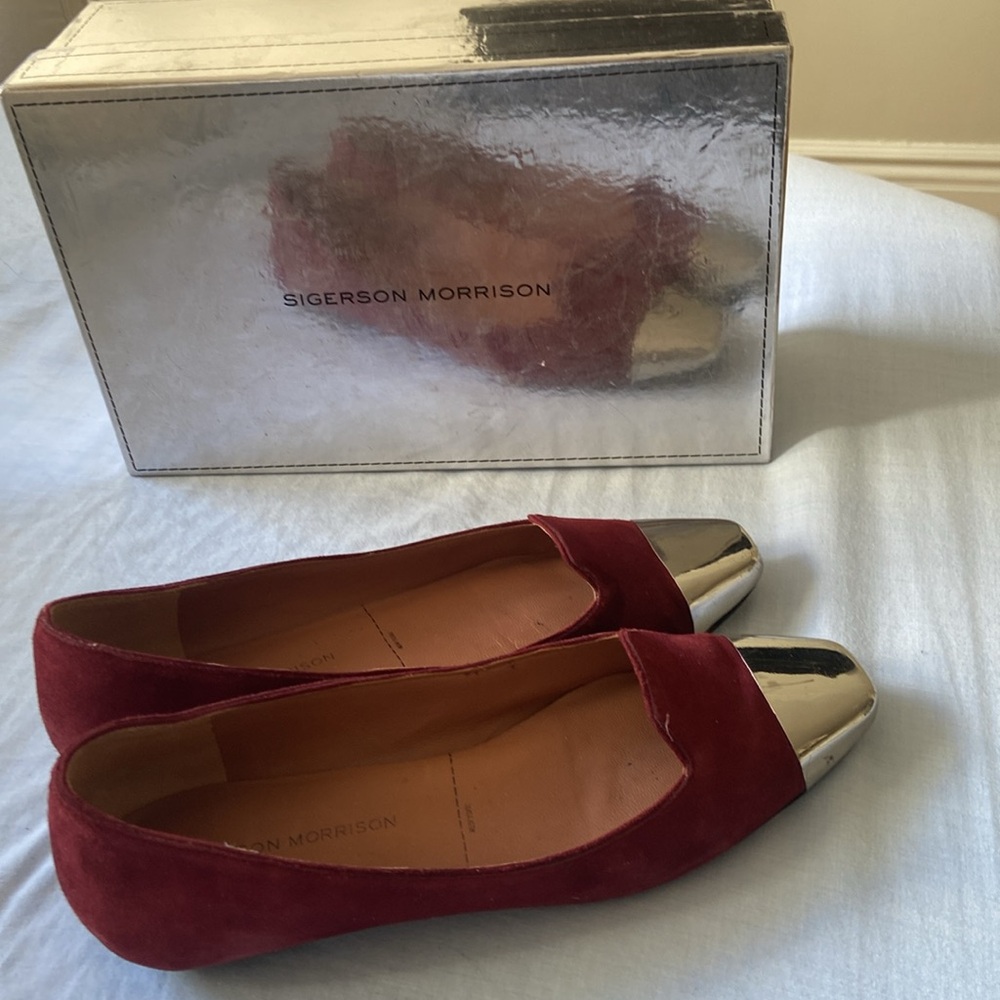 Sigerson Morrison DK Wine 4158 Capretto velour Sz 37,5 US  7,5 B